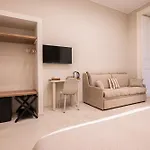Madame Toledo Luxury 4* Neapol