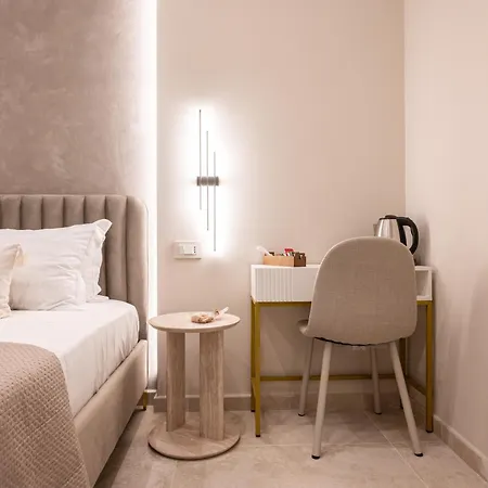 Madame Toledo Luxury 4* Neapol