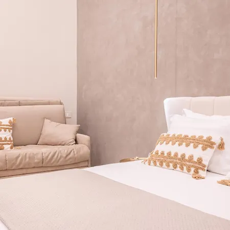 Madame Toledo Luxury 4* Neapol