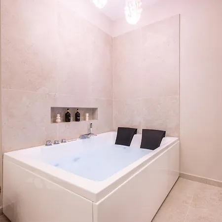 Pensjonat Madame Toledo Luxury 4*